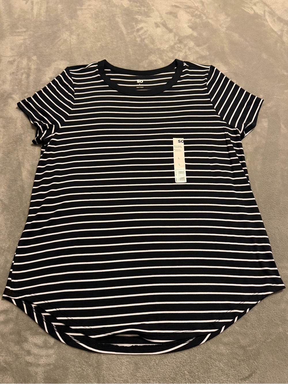 Women's Black & White Striped Short Sleeve Top